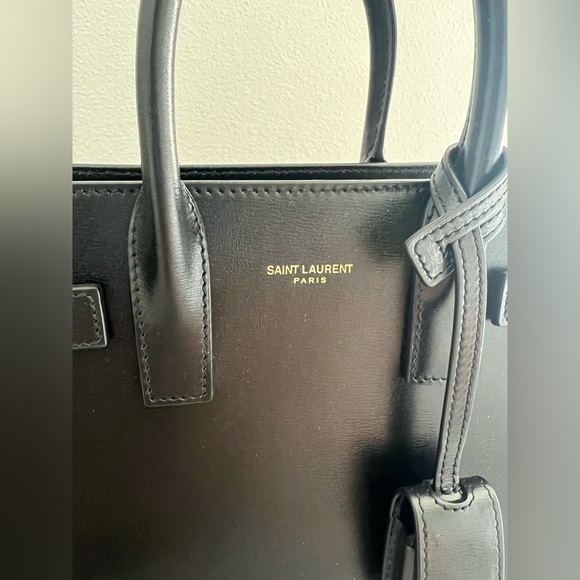 Saint Laurent Sac de Jour Nano in black smooth leather - Picture 7 of 14